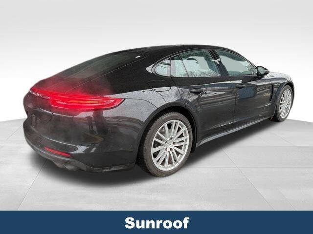 2019 Porsche Panamera 4