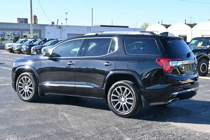 2020 GMC Acadia Denali
