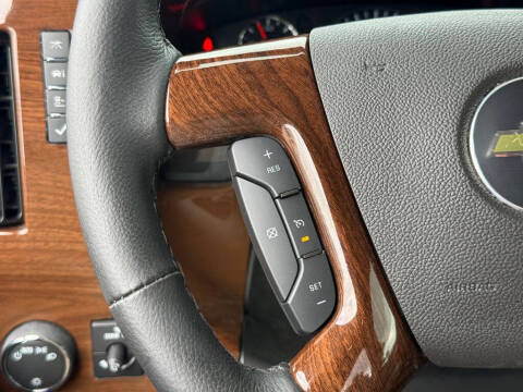 2025 Chevrolet Express 2500