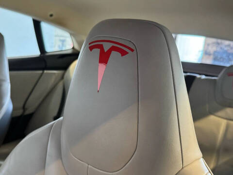 2014 Tesla Model S