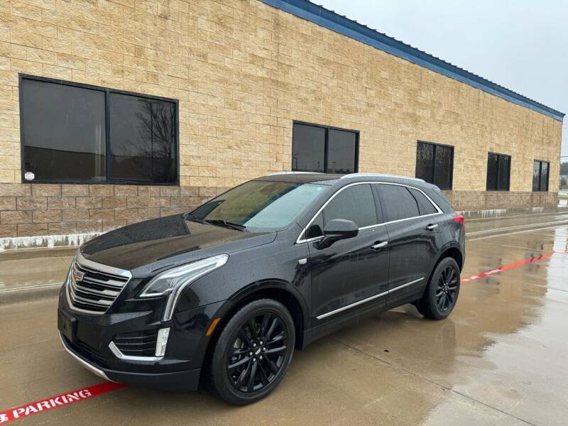 2017 Cadillac XT5 for sale at Dream Lane Motors in Euless TX