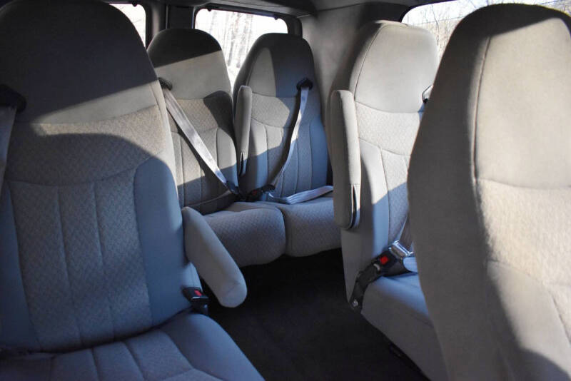 2016 Chevrolet Express LT 3500