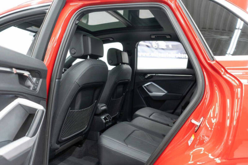 2023 Audi Q3 quattro S line Premium 45 TFSI