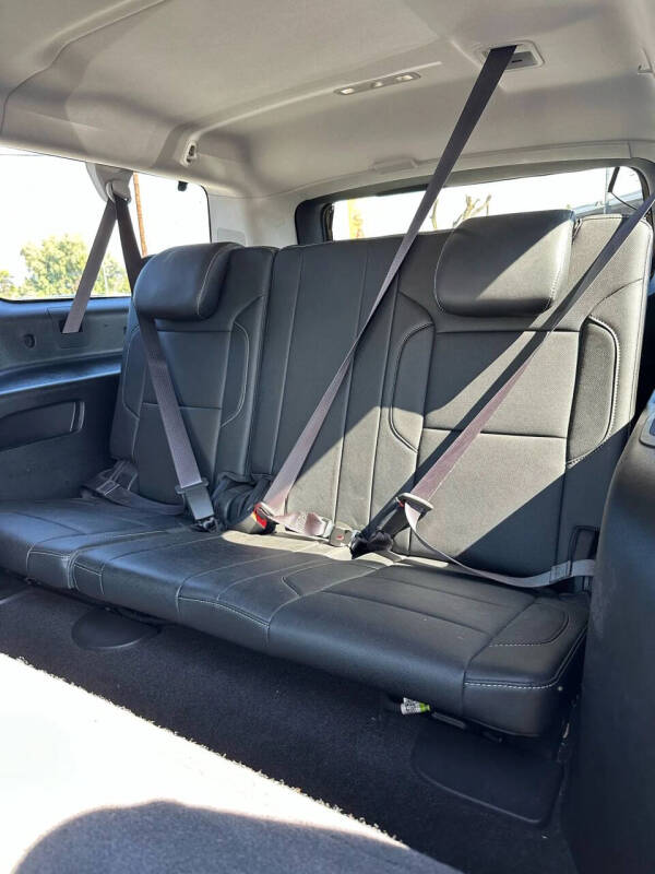 2017 GMC Yukon XL SLT