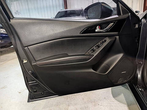 2014 Mazda MAZDA3 s Grand Touring