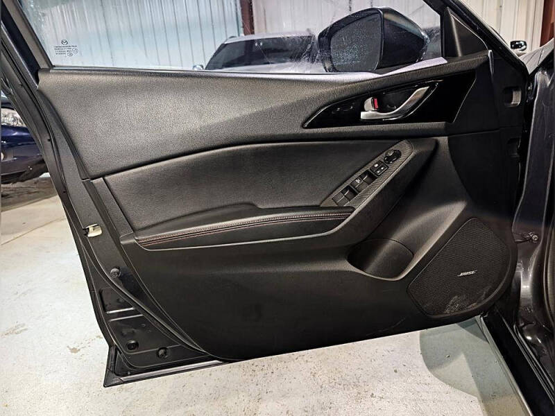 2014 Mazda MAZDA3 s Grand Touring