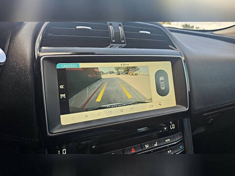 2018 Jaguar F-PACE 30t Portfolio