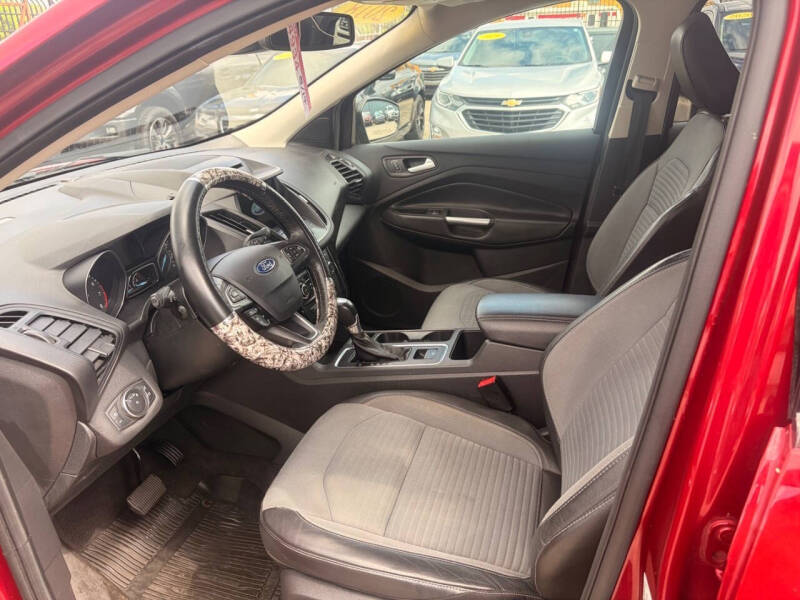 2018 Ford Escape SE