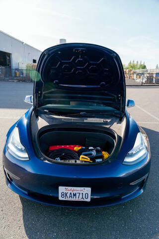 2019 Tesla Model 3 Long Range