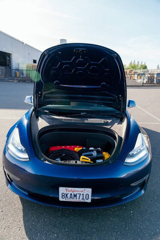 2019 Tesla Model 3 Long Range