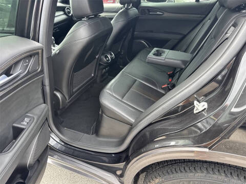 2022 Alfa Romeo Stelvio Ti