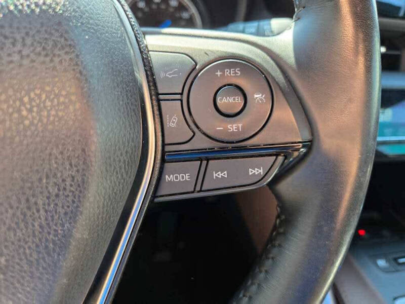 2022 Toyota Venza XLE