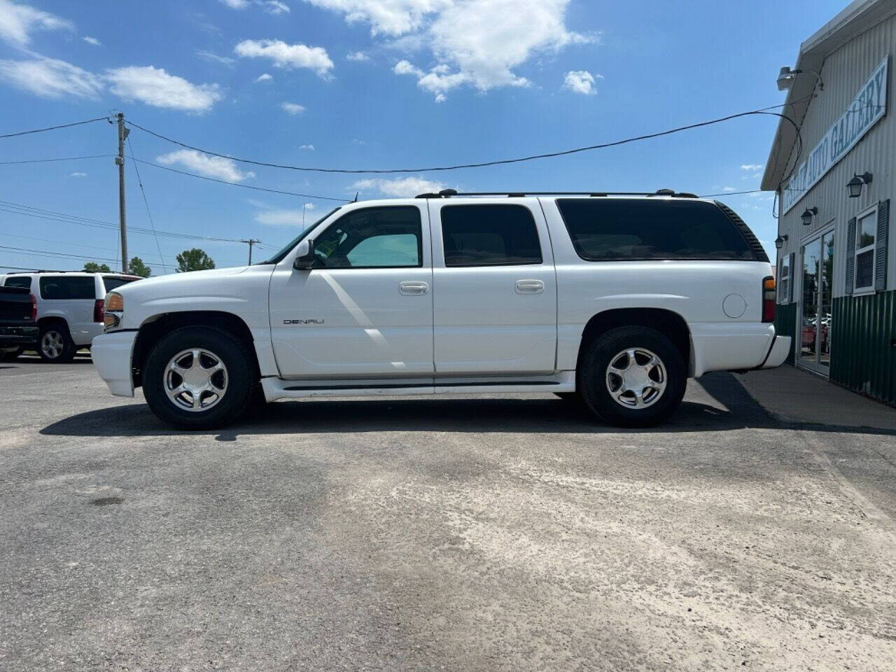 2004 GMC Yukon XL for sale at Upstate Auto Gallery in Westmoreland, NY