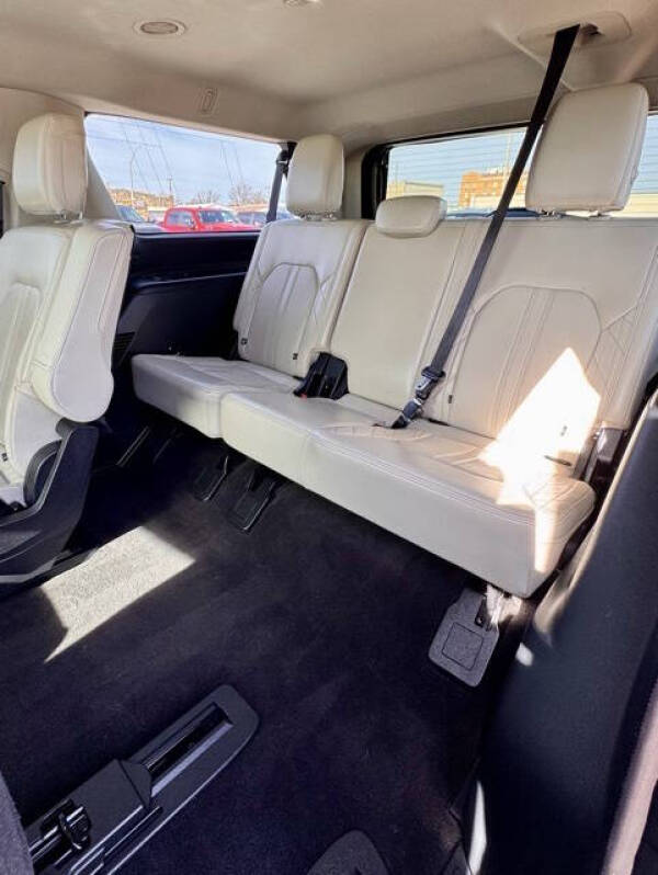 2020 Ford Expedition MAX Platinum