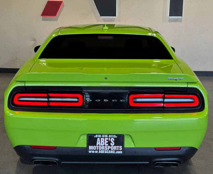 2015 Dodge Challenger SRT 392