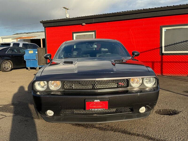 2013 Dodge Challenger R/T Plus
