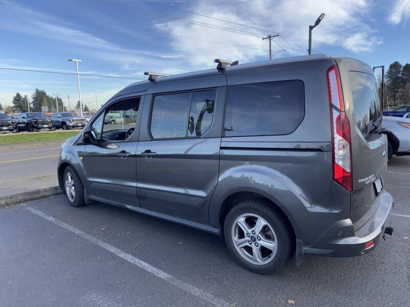 2019 Ford Transit Connect Titanium