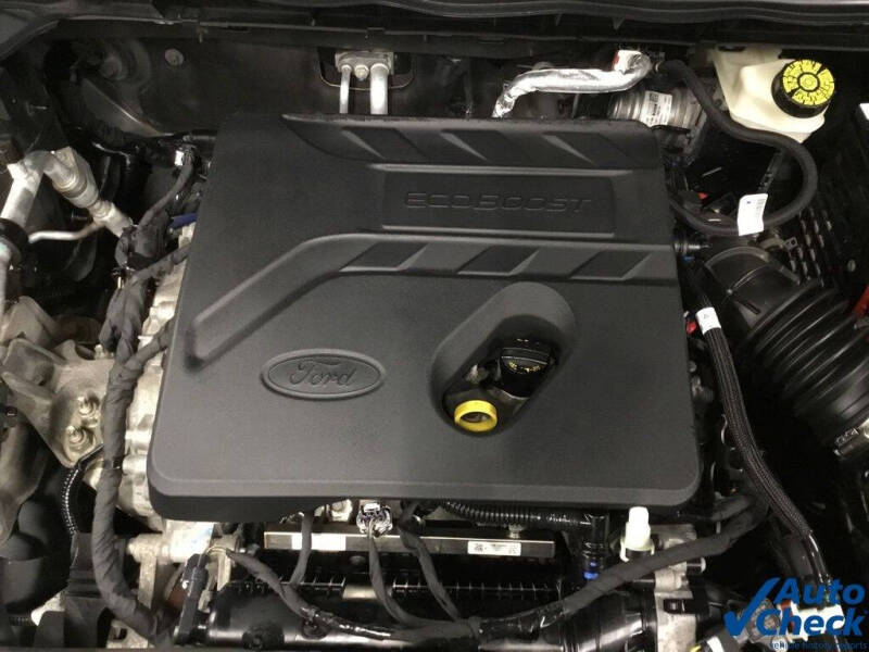 2020 Ford Escape SE