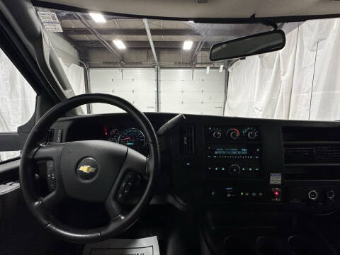 2022 Chevrolet Express 3500