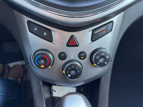 2018 Chevrolet Sonic LT Auto