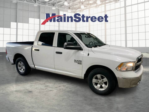 2023 RAM 1500 Classic SLT