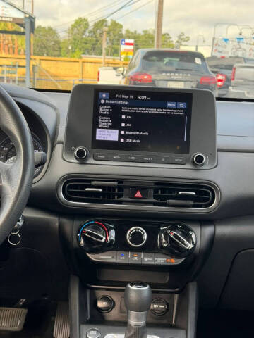 2023 Hyundai Kona SE
