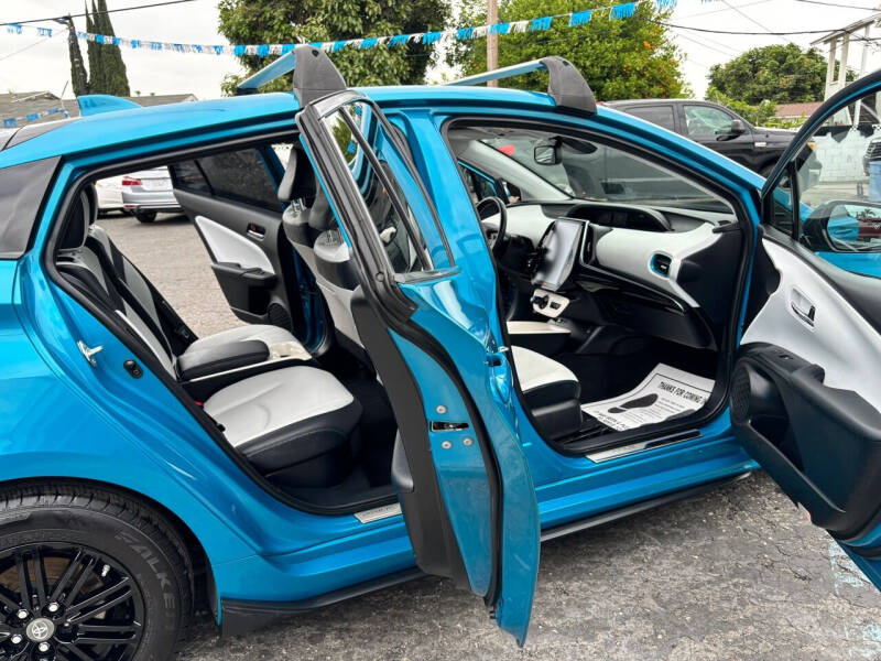 2017 Toyota Prius Prime Advanced