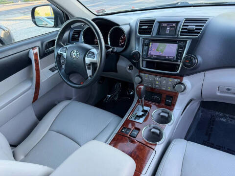2013 Toyota Highlander Limited