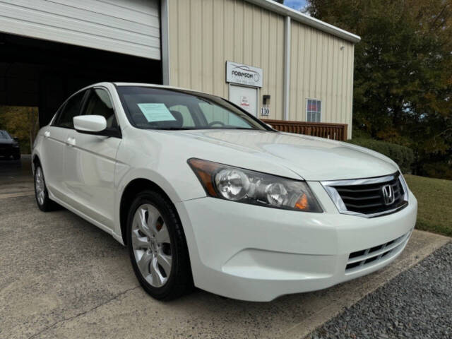 2009 Honda Accord for sale at Robinson Automotive in Albemarle, NC