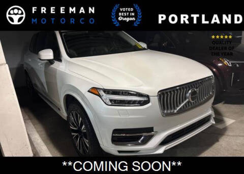 2023 Volvo XC90 Recharge T8 Core Bright Theme