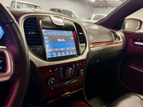 2014 Chrysler 300