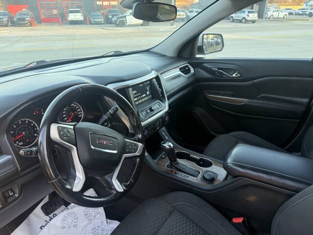 2018 GMC Acadia SLE-2