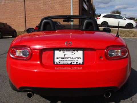 2015 Mazda MX-5 Miata Sport