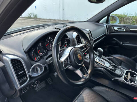 2016 Porsche Cayenne