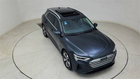 2024 Audi Q8 e-tron quattro Premium Plus