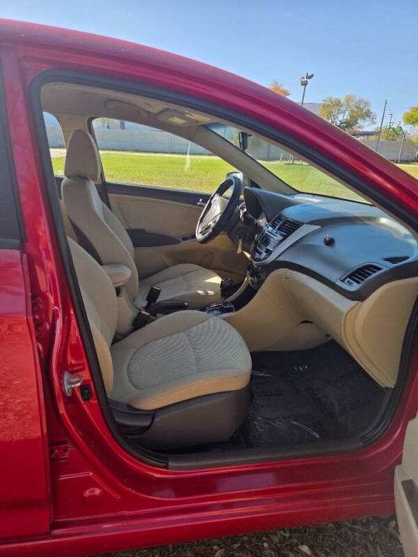 2014 Hyundai Accent GLS