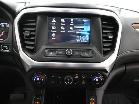 2017 GMC Acadia SLE-2