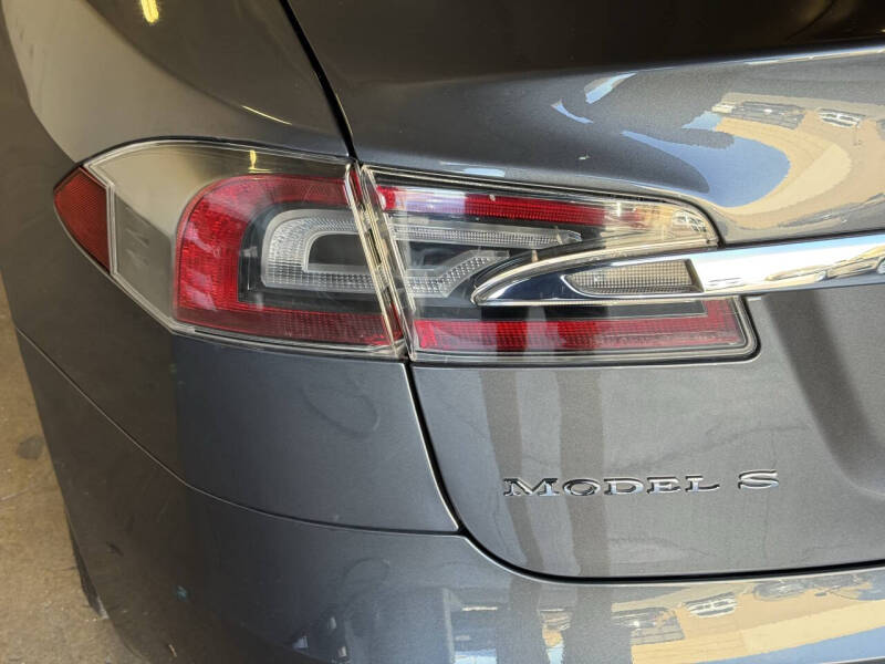 2017 Tesla Model S 75D