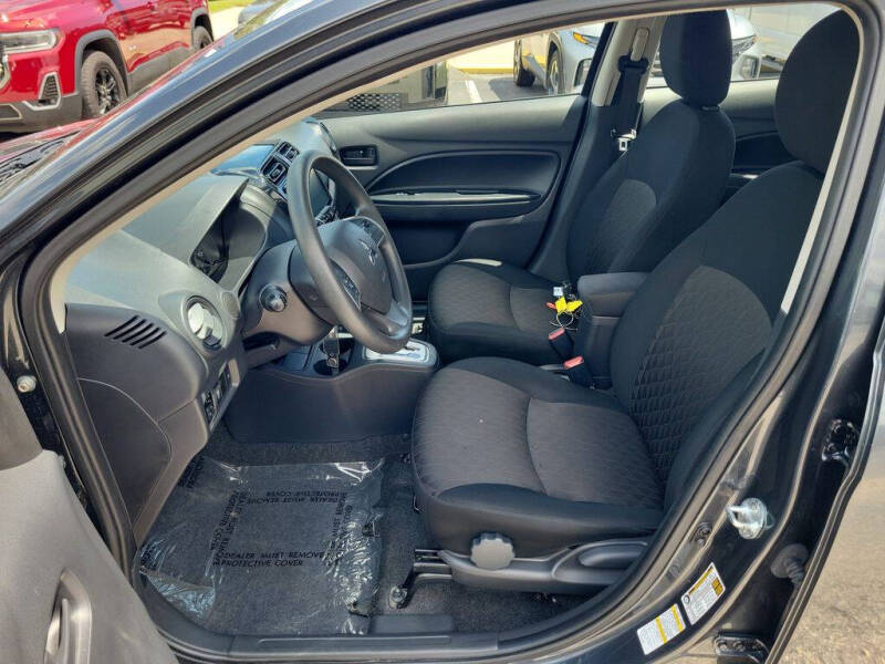 2024 Mitsubishi Mirage ES