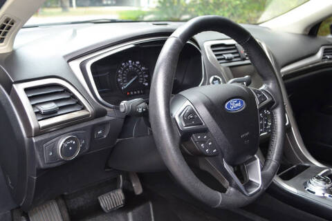 2020 Ford Fusion SEL