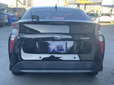 2018 Toyota Prius One