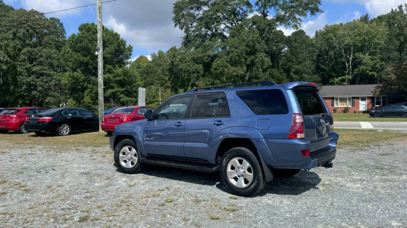 2003 Toyota 4Runner null photo 32