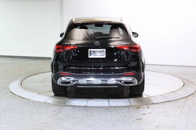 2025 Mercedes-Benz GLC GLC 300 4MATIC