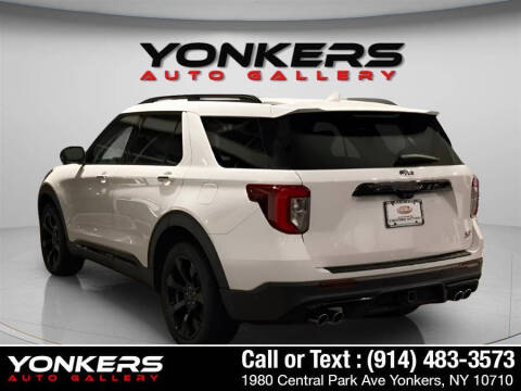 2022 Ford Explorer ST