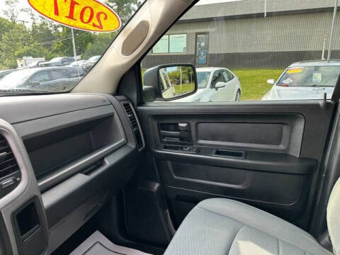 2017 RAM 1500 Express