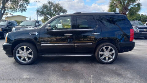 2013 Cadillac Escalade for sale at EZ automobile brokers in Deerfield Beach FL