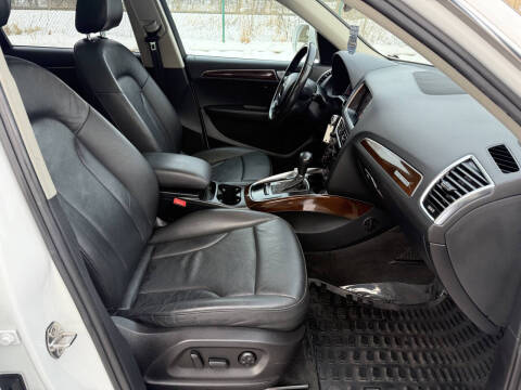 2012 Audi Q5 2.0T quattro Premium Plus
