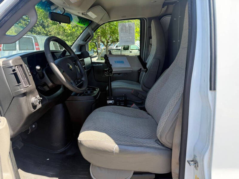 2020 Chevrolet Express 2500