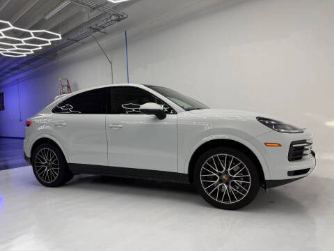 2020 Porsche Cayenne S Coupe