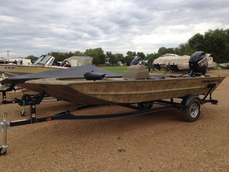 2026 Tracker Grizzly 1754 SC